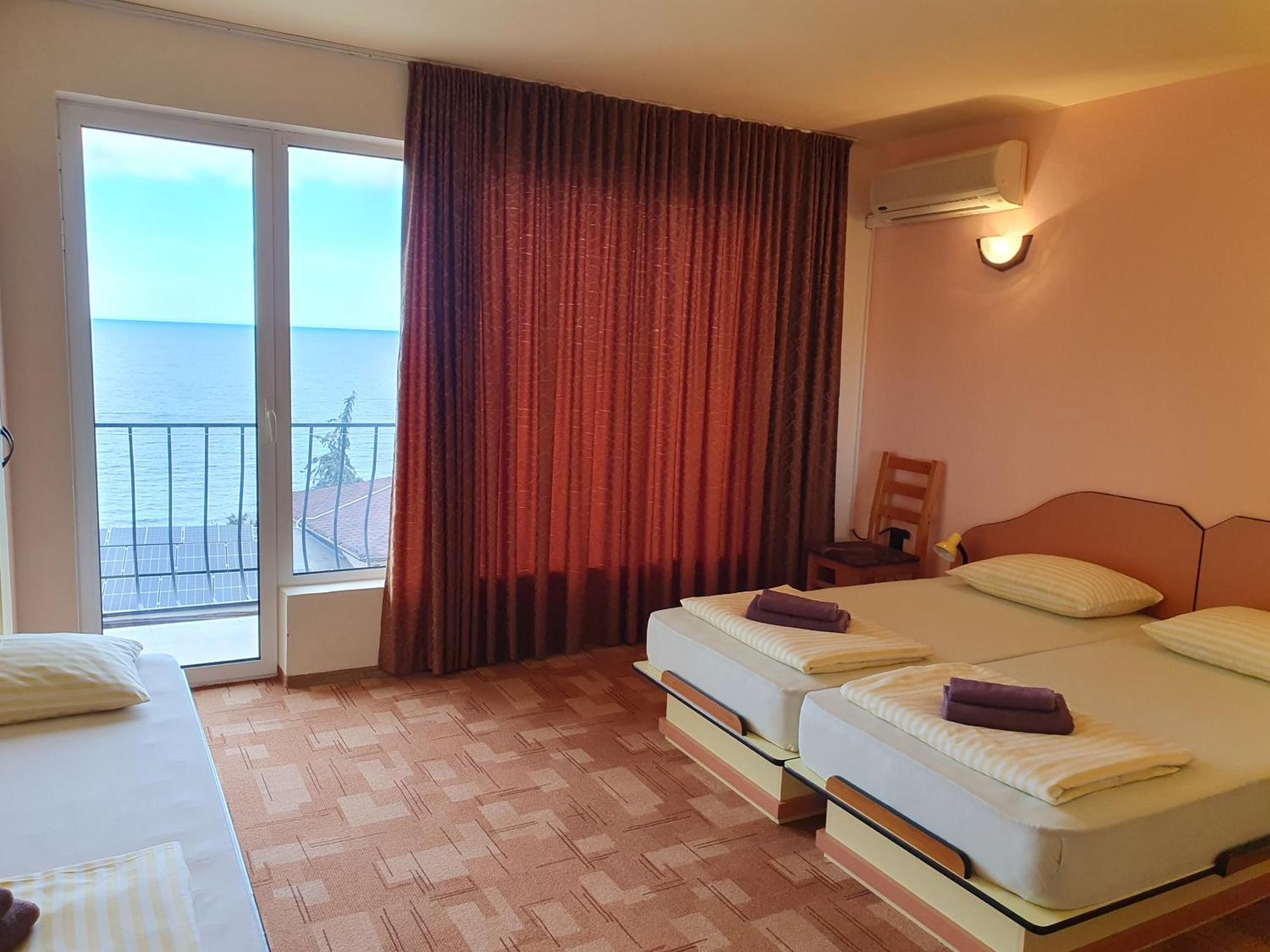 Family Hotel Pier Golden Sands Exterior foto